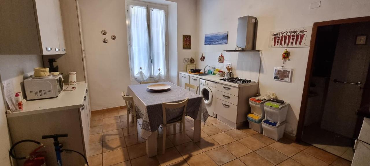 ピオンビーノOnda Blu - Bilocale Con Aria Condizionata A Due Passi Dal Castello E Dal Torrione E Rivellinoアパートメント エクステリア 写真