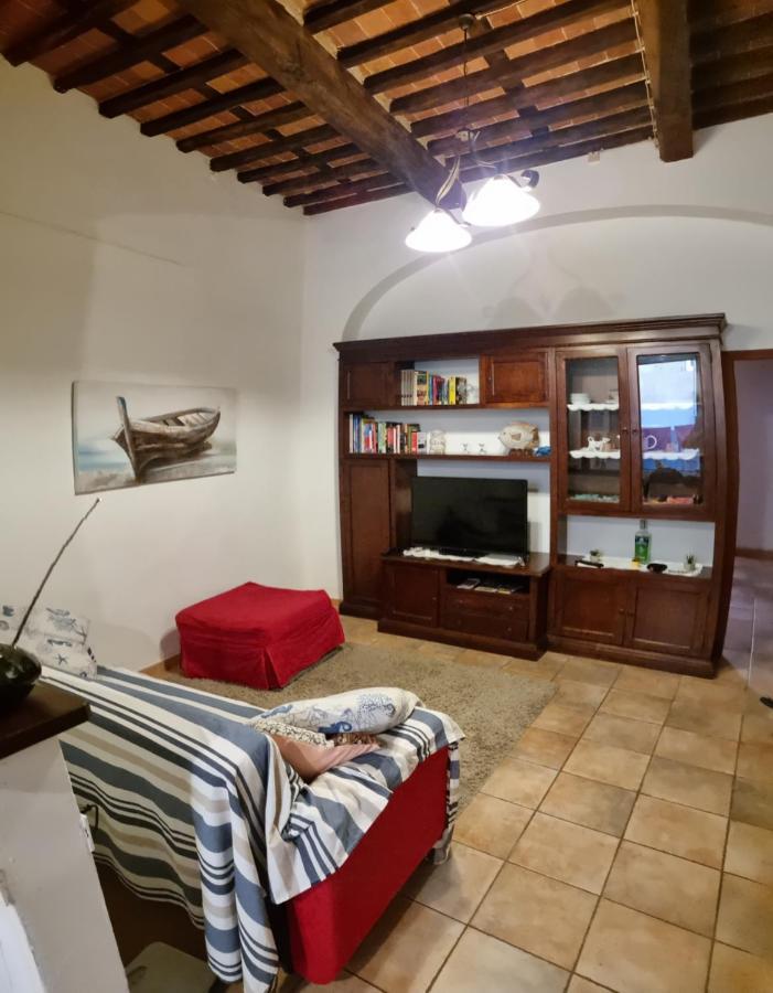 ピオンビーノOnda Blu - Bilocale Con Aria Condizionata A Due Passi Dal Castello E Dal Torrione E Rivellinoアパートメント エクステリア 写真